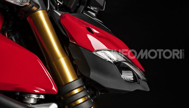 Ducati Streetfighter V4 e V4S: le super-naked da 208 cavalli in stile Panigale - Foto 29 di 40
