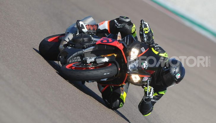 Prova in pista Michelin Power Cup Evo: facile e versatile, non solo per la pista - Foto 6 di 44