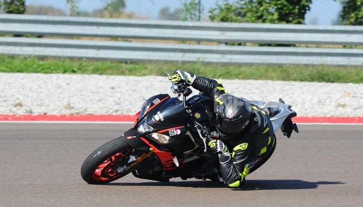 Prova in pista Michelin Power Cup Evo: facile e versatile, non solo per la pista - Foto 19 di 44