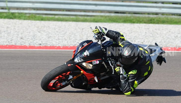 Prova in pista Michelin Power Cup Evo: facile e versatile, non solo per la pista - Foto 21 di 44