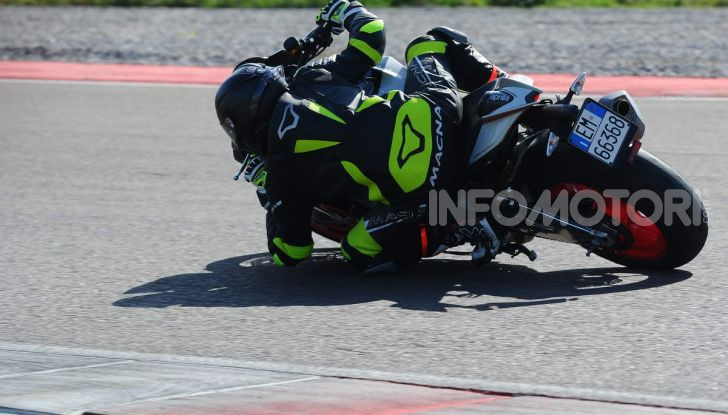 Prova in pista Michelin Power Cup Evo: facile e versatile, non solo per la pista - Foto 26 di 44