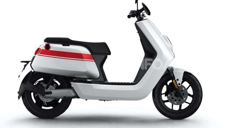 NIU: tre nuovi scooter e una bicicletta elettrica ad EICMA 2019 - Foto 2 di 11