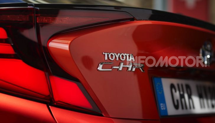 [VIDEO] Prova Nuovo Toyota C-HR MY2020: una ventata di freschezza - Foto 19 di 36