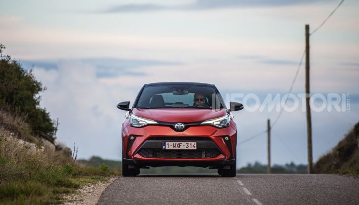 [VIDEO] Prova Nuovo Toyota C-HR MY2020: una ventata di freschezza - Foto 25 di 36