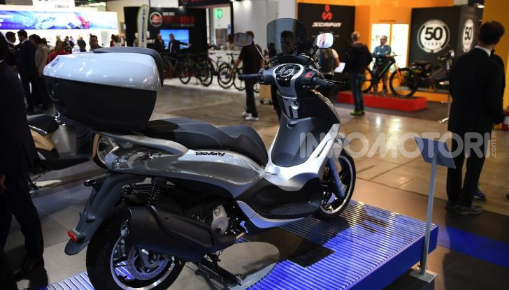 [VIDEO] EICMA 2019, tutte le novità di Piaggio, Vespa, Aprilia e Moto Guzzi - Foto 50 di 57