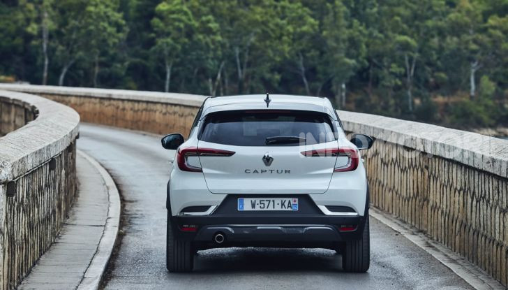 [VIDEO] Prova Renault Captur 2020: la piccola SUV è cresciuta - Foto 8 di 49