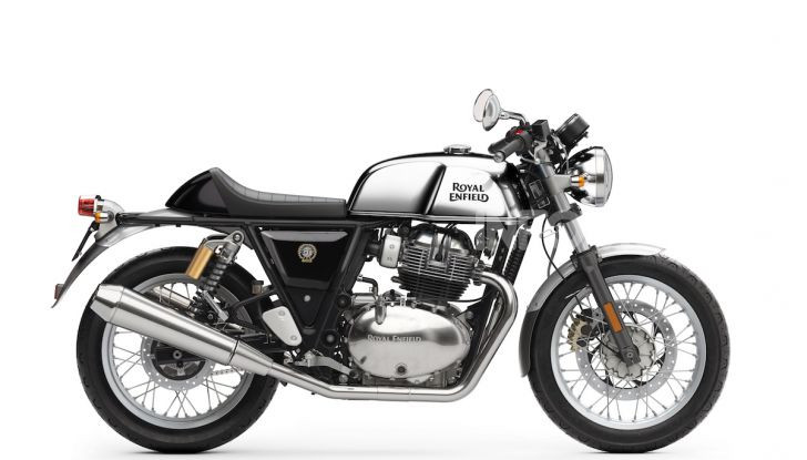 Royal Enfield porta a EICMA tradizone e passione per il custom - Foto 13 di 17