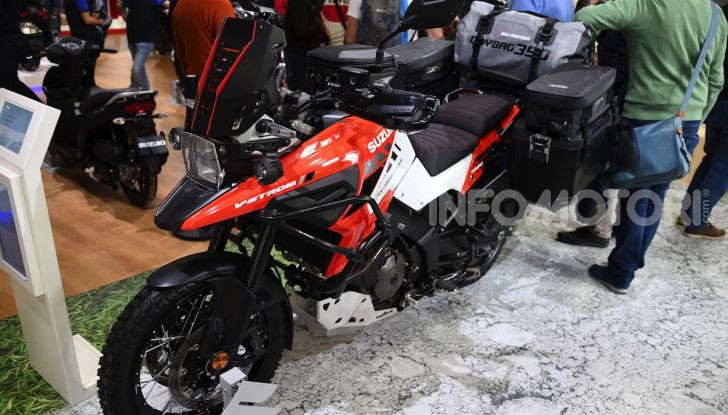 [VIDEO] Suzuki presenta a EICMA la nuova V-STROM 1050 - Foto 14 di 18