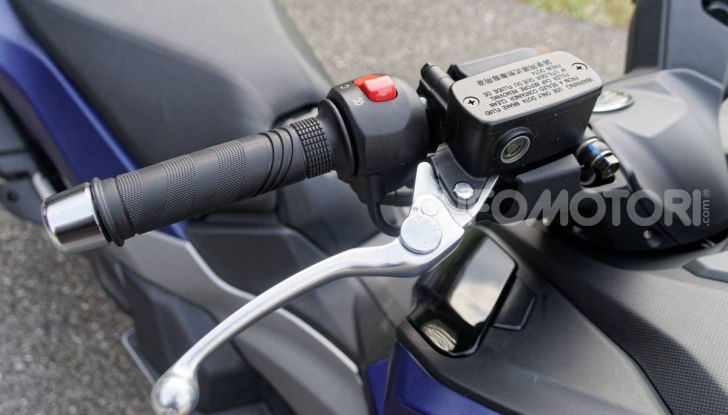 Prova SYM Maxsym TL 500, il maxi bicilindrico “non estremo” che mancava - Foto 26 di 28