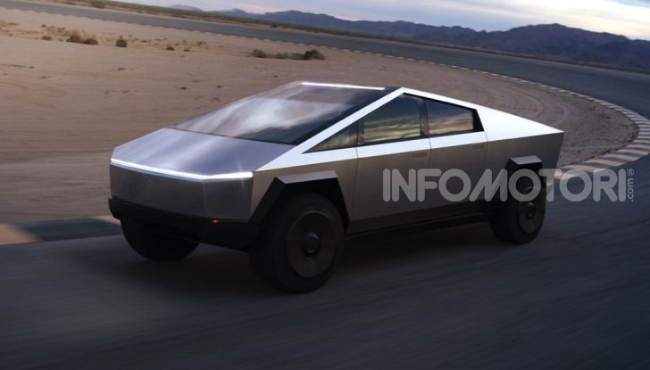 Tesla Cybertruck: il pick-up elettrico tagliato col machete - Foto 1 di 10