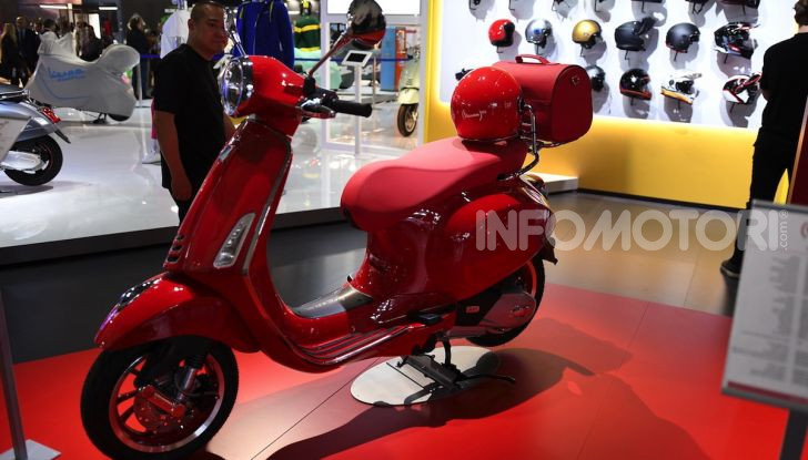 [VIDEO] EICMA 2019, tutte le novità di Piaggio, Vespa, Aprilia e Moto Guzzi - Foto 33 di 57