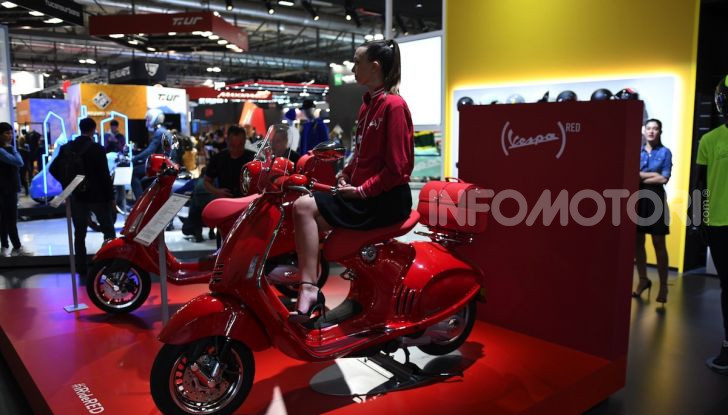 [VIDEO] EICMA 2019, tutte le novità di Piaggio, Vespa, Aprilia e Moto Guzzi - Foto 36 di 57