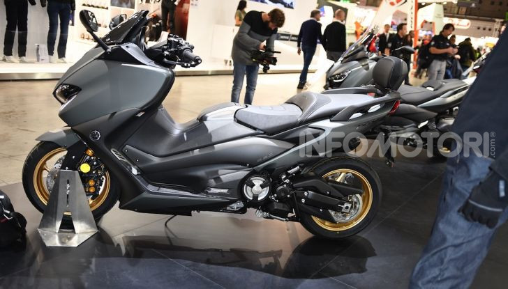 [VIDEO] Yamaha: Tracer 700 e TMAX si prendono la ribalta a EICMA 2019 - Foto 9 di 30