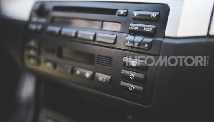 Frequenze Radio Italia: come ascoltarla in streaming in automobile - Foto 2 di 9