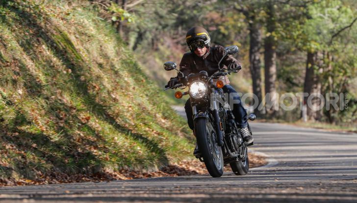 Prova in anteprima Benelli Imperiale 400, caratteristiche e prezzo - Foto 5 di 66