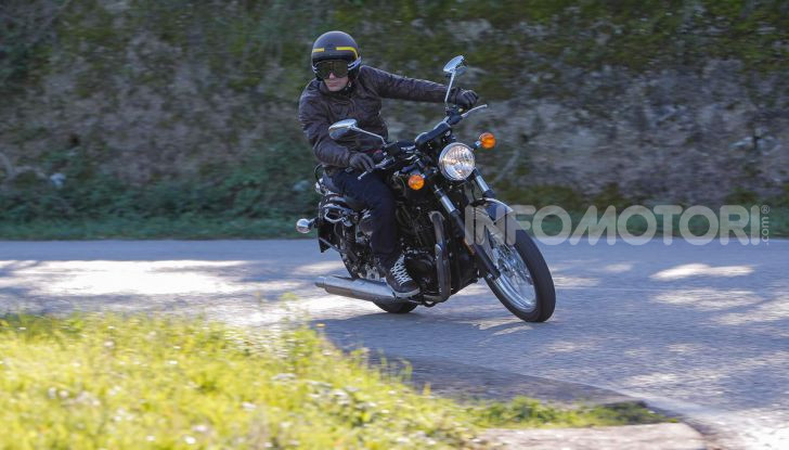 Prova in anteprima Benelli Imperiale 400, caratteristiche e prezzo - Foto 19 di 66