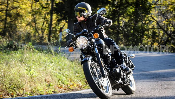 Prova in anteprima Benelli Imperiale 400, caratteristiche e prezzo - Foto 30 di 66