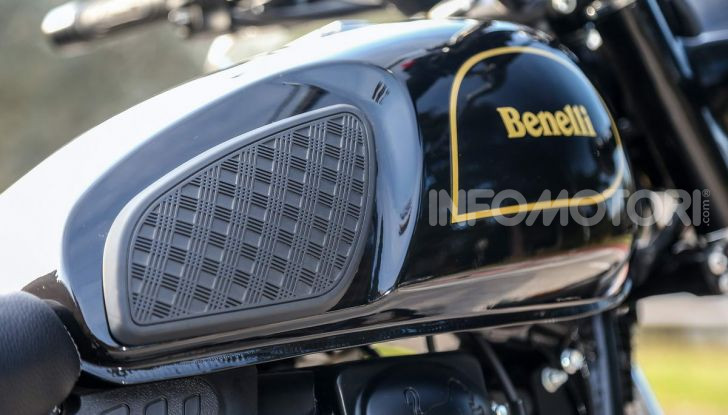 Prova in anteprima Benelli Imperiale 400, caratteristiche e prezzo - Foto 56 di 66