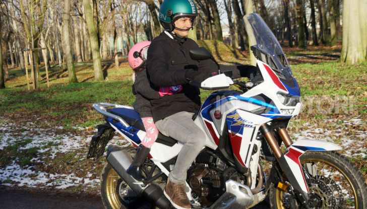 Bambini in moto e scooter, tutte le regole ed a quanti anni si può iniziare - Foto 5 di 12