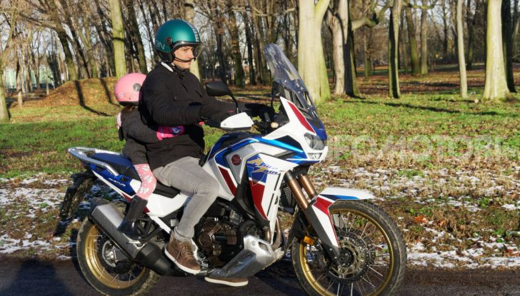 Bambini in moto e scooter, tutte le regole ed a quanti anni si può iniziare - Foto 6 di 12