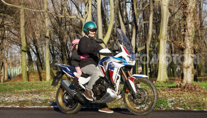 Bambini in moto e scooter, tutte le regole ed a quanti anni si può iniziare - Foto 8 di 12