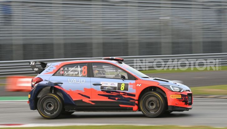 Monza Rally Show 2019: Crugnola vince a mani basse, ma si sente la mancanza di Rossi - Foto 9 di 56