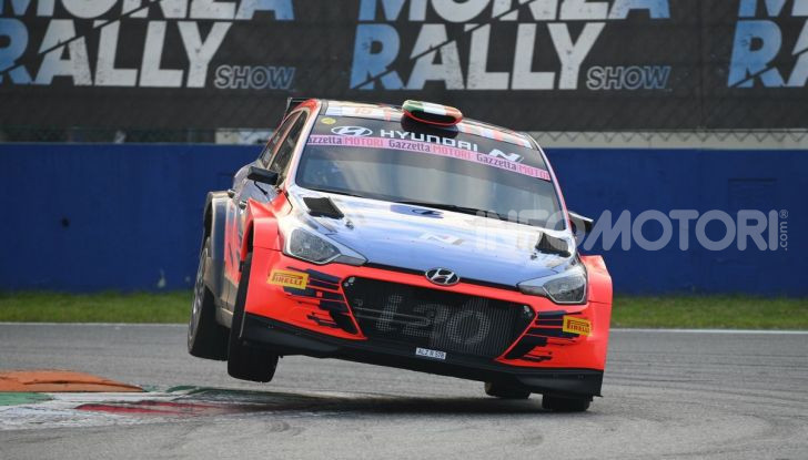Monza Rally Show 2019: Crugnola vince a mani basse, ma si sente la mancanza di Rossi - Foto 1 di 56