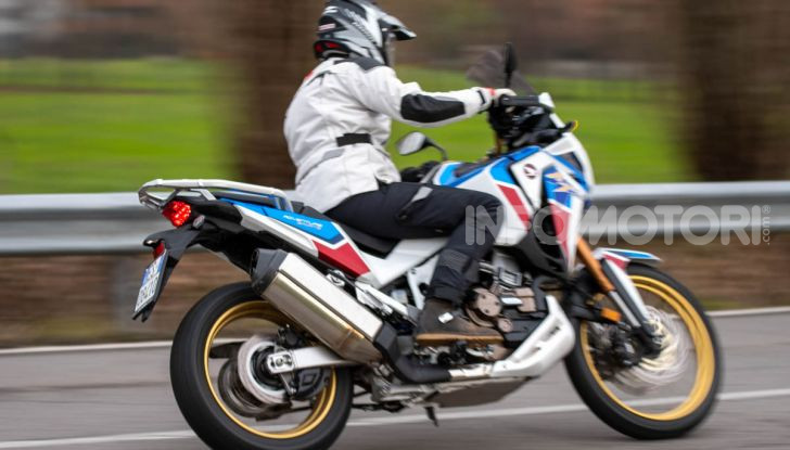 Prova Honda Africa Twin 1100 DCT Adventure Sports 2020: caratteristiche e prezzo - Foto 7 di 63