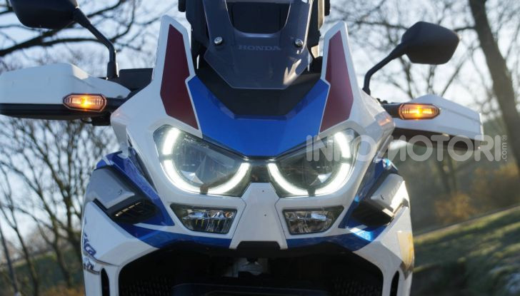 Prova Honda Africa Twin 1100 DCT Adventure Sports 2020: caratteristiche e prezzo - Foto 40 di 63