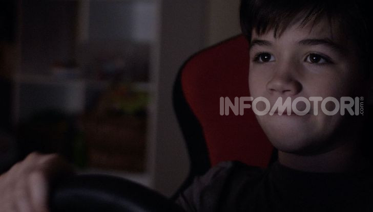 Lamborghini Aventador, il regalo di natale per padre e figlio appassionati - Foto 15 di 20