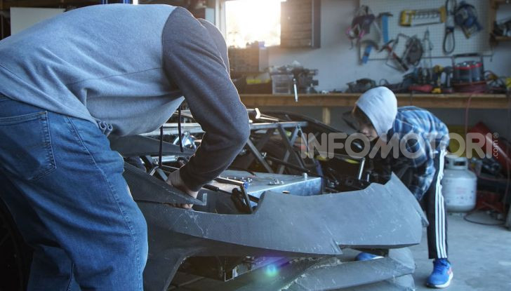 Lamborghini Aventador, il regalo di natale per padre e figlio appassionati - Foto 4 di 20