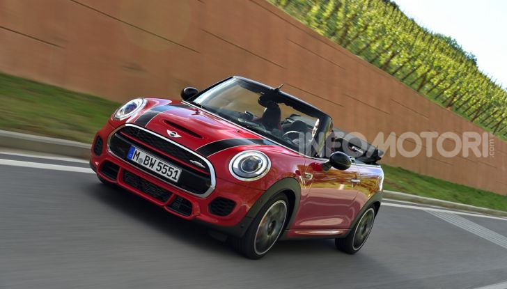 [VIDEO] Prova MINI John Cooper Works: piccola cabrio da 231CV! - Foto 8 di 37