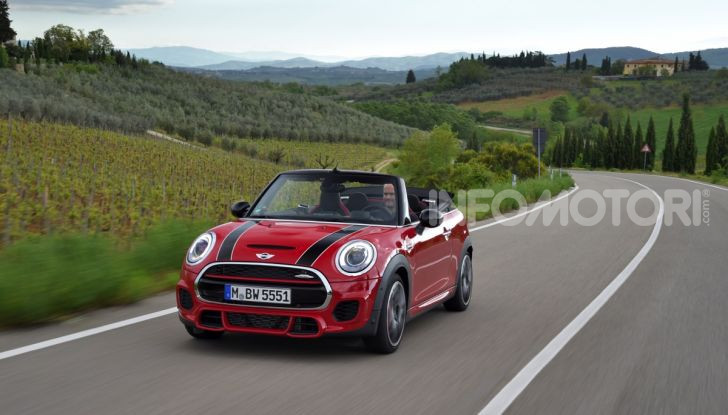 [VIDEO] Prova MINI John Cooper Works: piccola cabrio da 231CV! - Foto 9 di 37