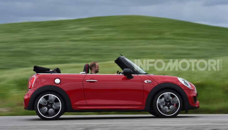 [VIDEO] Prova MINI John Cooper Works: piccola cabrio da 231CV! - Foto 12 di 37