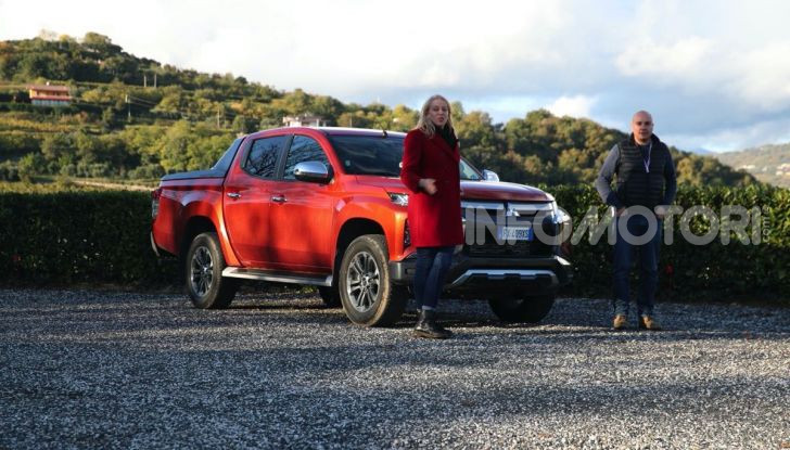[VIDEO] Prova nuova Mitsubishi L200: il pickup veste da SUV per il 2020 - Foto 25 di 41