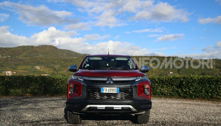 [VIDEO] Prova nuova Mitsubishi L200: il pickup veste da SUV per il 2020 - Foto 11 di 41