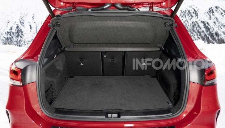 Nuovo Mercedes-AMG GLA 35 4MATIC: prestazioni senza rinunciare al comfort - Foto 10 di 11