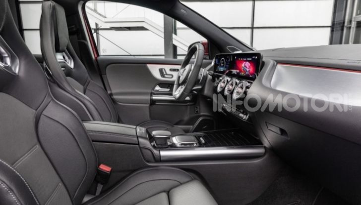 Nuovo Mercedes-AMG GLA 35 4MATIC: prestazioni senza rinunciare al comfort - Foto 5 di 11