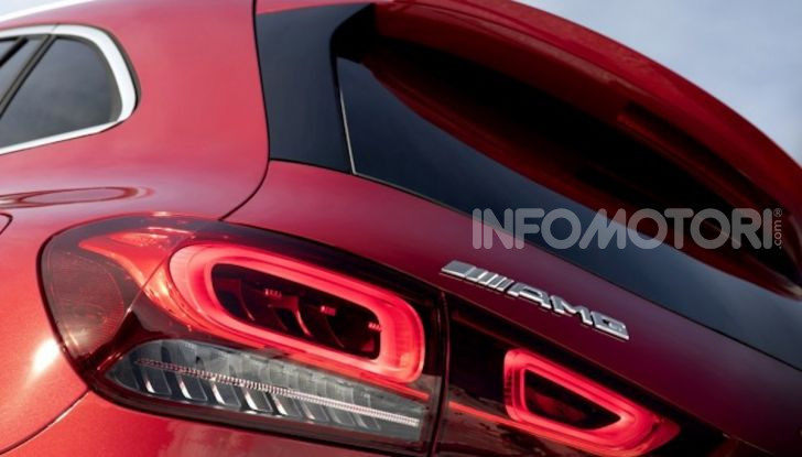 Nuovo Mercedes-AMG GLA 35 4MATIC: prestazioni senza rinunciare al comfort - Foto 8 di 11