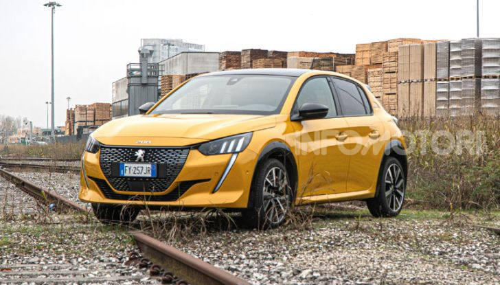 [VIDEO] Prova nuova Peugeot 208 GT Line 2020: la più bella del reame! - Foto 1 di 26