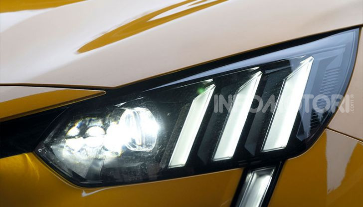 [VIDEO] Prova nuova Peugeot 208 GT Line 2020: la più bella del reame! - Foto 7 di 26