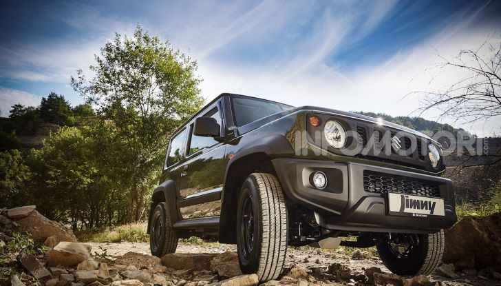 Suzuki Jimny, la nuova collezione di accessori - Foto 6 di 10