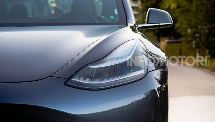 Testa Model 3: ancora più elegante grazie a Vilner - Foto 1 di 11