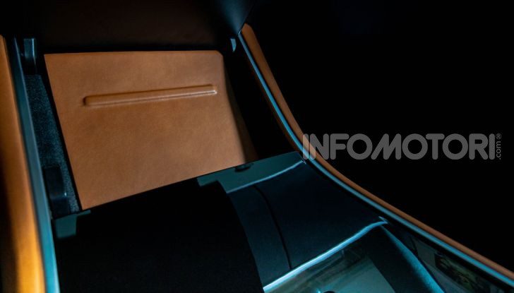 Testa Model 3: ancora più elegante grazie a Vilner - Foto 8 di 11