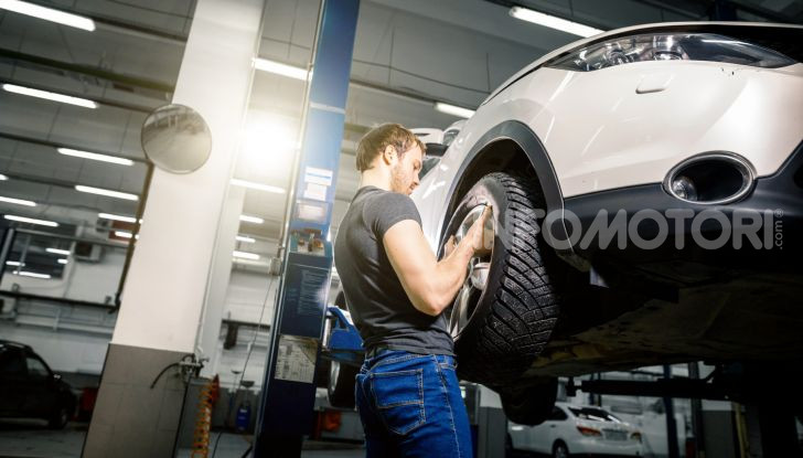 cambio gomme gommista