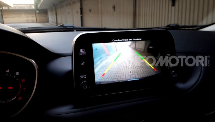 telecamera posteriore auto