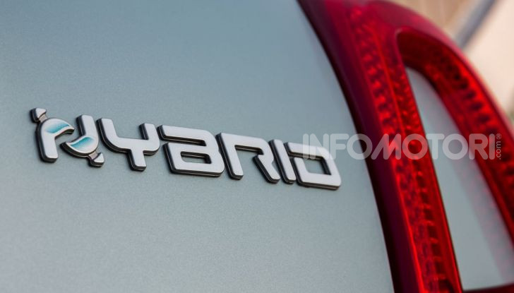 Fiat 500 Sport Hybrid nel nuovo video di Ermal Meta - Foto 15 di 21
