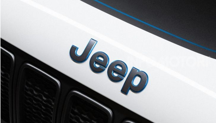 Jeep Renegade e Compass ibride plug-in 4xe “First Edition” - Foto 17 di 19