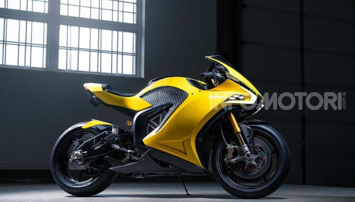 Damon Hypersport: la moto elettrica del futuro conquista il Ces 2020 - Foto 2 di 6