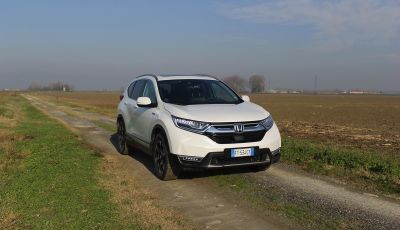 Prova nuovo Honda CR-V: il SUV compatto re dei consumi